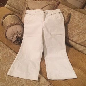 Banana Republic White Capri Pants 2